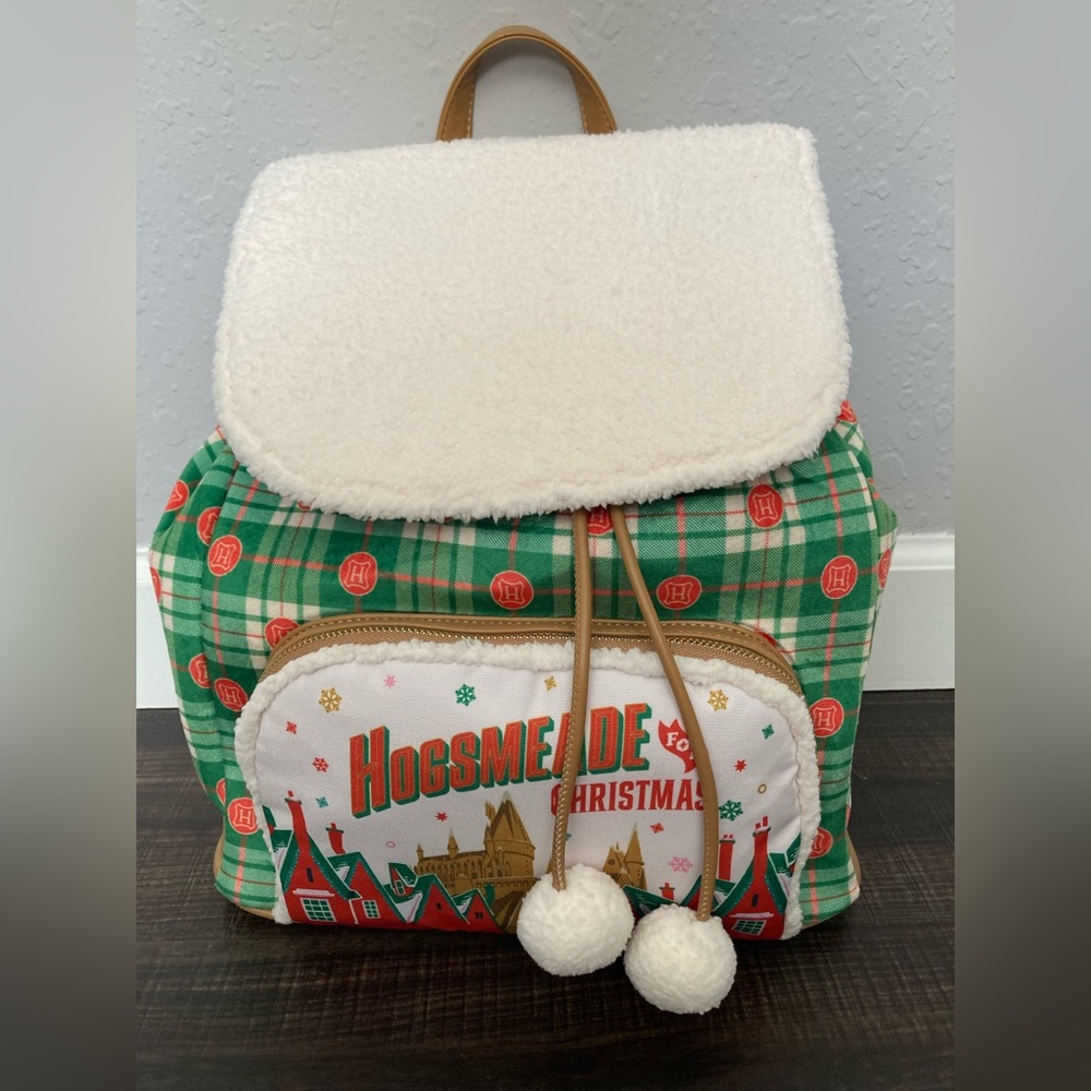 Universal Studios Harry Potter Hogsmeade For Christmas Backpack Brand New